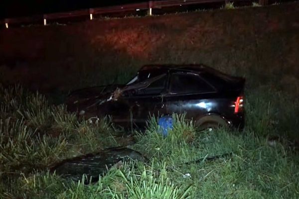 Jovem de 27 anos fica em estado gravíssimo após capotamento na PRc-467 em Cascavel