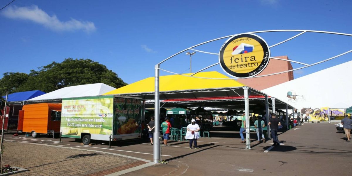 Feira do Teatro abre edital para preenchimento de vagas e cadastro reserva