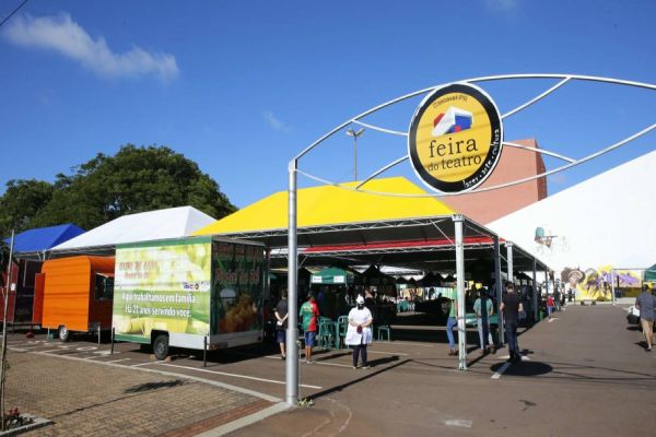 Feira do Teatro abre edital para preenchimento de vagas e cadastro reserva
