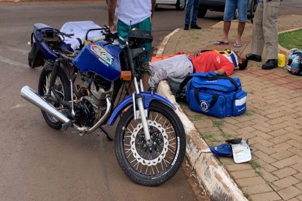 Motociclista ficou ferido após colisão de trânsito no Bairro Brasília em Cascavel