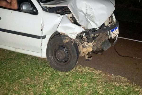 Imagem referente a notícia: Colisão traseira é registrada na BR-467, em Cascavel