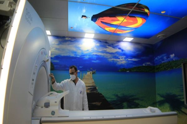 Ressonância Magnética: Huop realizou mais de 2 mil exames em cerca de um ano