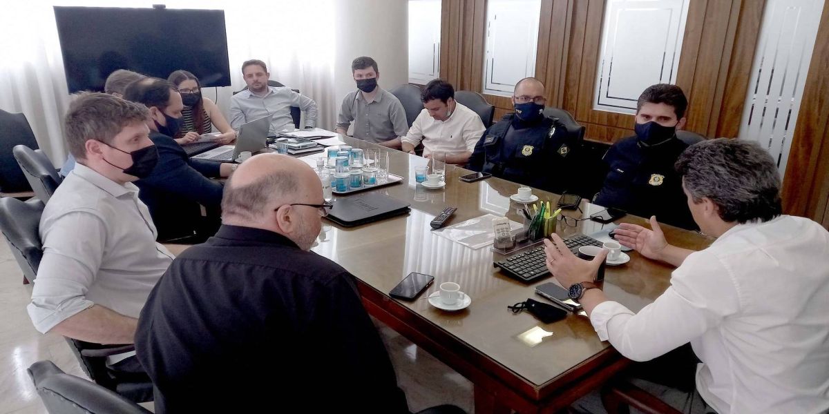 DER, Dnit e polícias rodoviárias definem a canalização do tráfego nas praças de pedágio