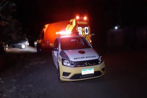 Homem é ferido com golpes de faca durante conversa e bebida no bairro Cascavel Velho
