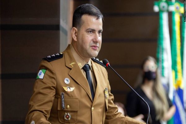 Câmara entrega título de honra ao mérito para o capitão da PM Diego Astori