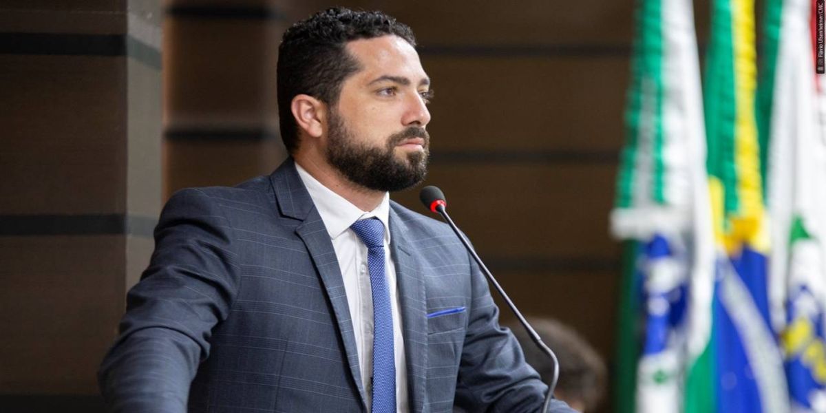 Tiago Almeida consegue aprovação de musicoterapia e primeiros socorros a bebês