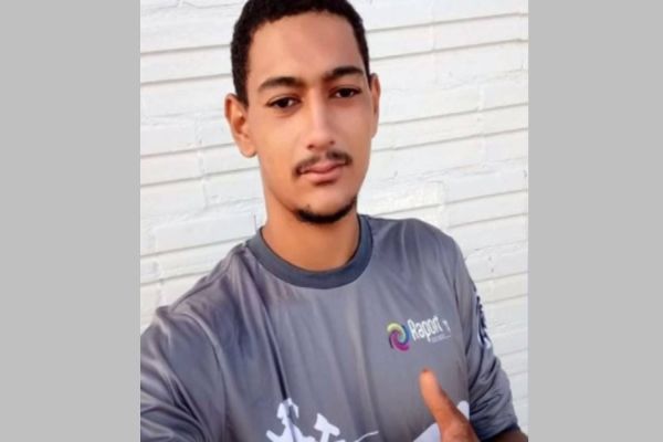 Jovem morto a tiros no Bairro Santa Cruz estava desaparecido desde abril deste ano