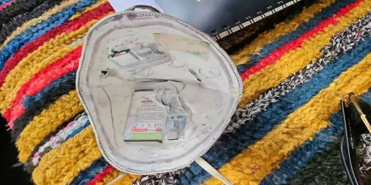 Trapaceiro é pego com dispositivo dentro de máscara em concurso da polícia