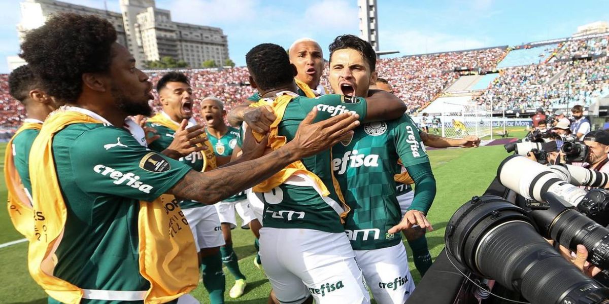 Palmeiras é tricampeão da Copa Libertadores da América