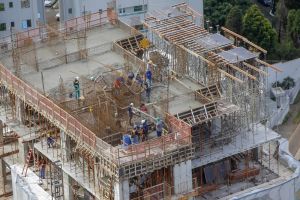 Imagem referente à notícia: Quarto maior empregador do Brasil, Paraná abriu 58,9 mil vagas entre janeiro a abril