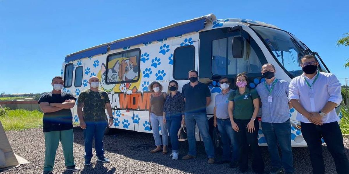 Castramóvel tem avaliação positiva dos Conselhos de Medicina Veterinária do Paraná e do Brasil