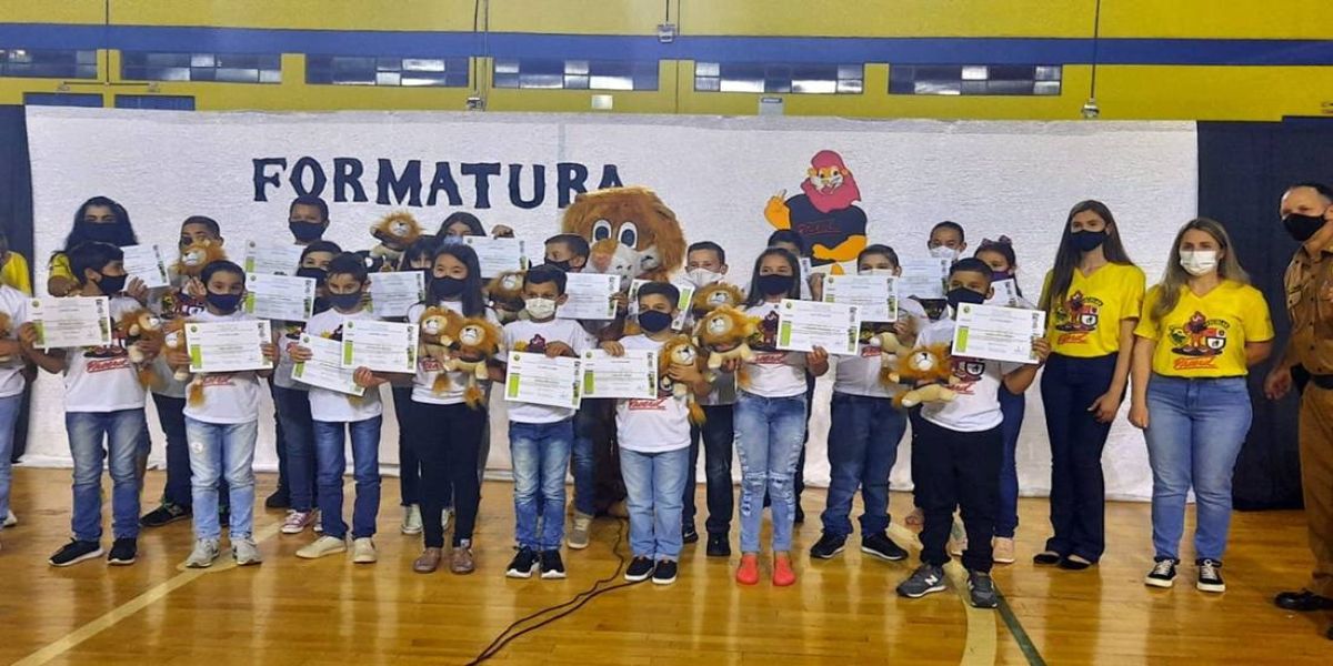 Emoção e alegria, marcam a formatura do PROERD em Tupãssi