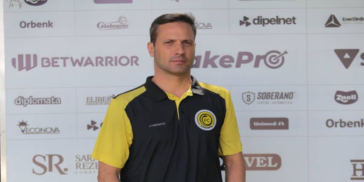 Executivo do FC Cascavel, Marcus Vinicius Beck Lima, recebe homenagem da Câmara