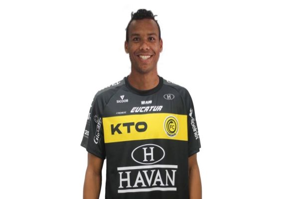 Atacante Núbio Flavio acerta com FC Cascavel para a temporada de 2022
