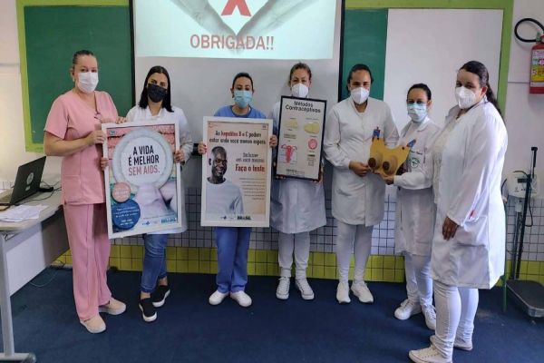 Com orientação e testes rápidos, Saúde realiza ações de conscientização contra a Aids