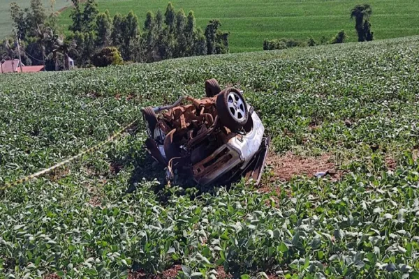 Foto relacionada a notícia: Jovem de 25 anos morre após colidir automóvel contra árvore na PR-574 em Cafelândia