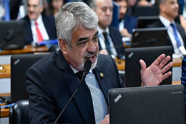 Comissão debate direitos humanos das famílias atingidas pela Covid-19