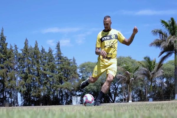 Primeiros atletas chegam ao CT do FC Cascavel para o início da pré-temporada