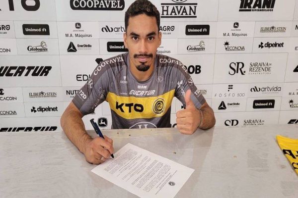 FC Cascavel acerta a contratação do atacante Samuel para a temporada de 2022