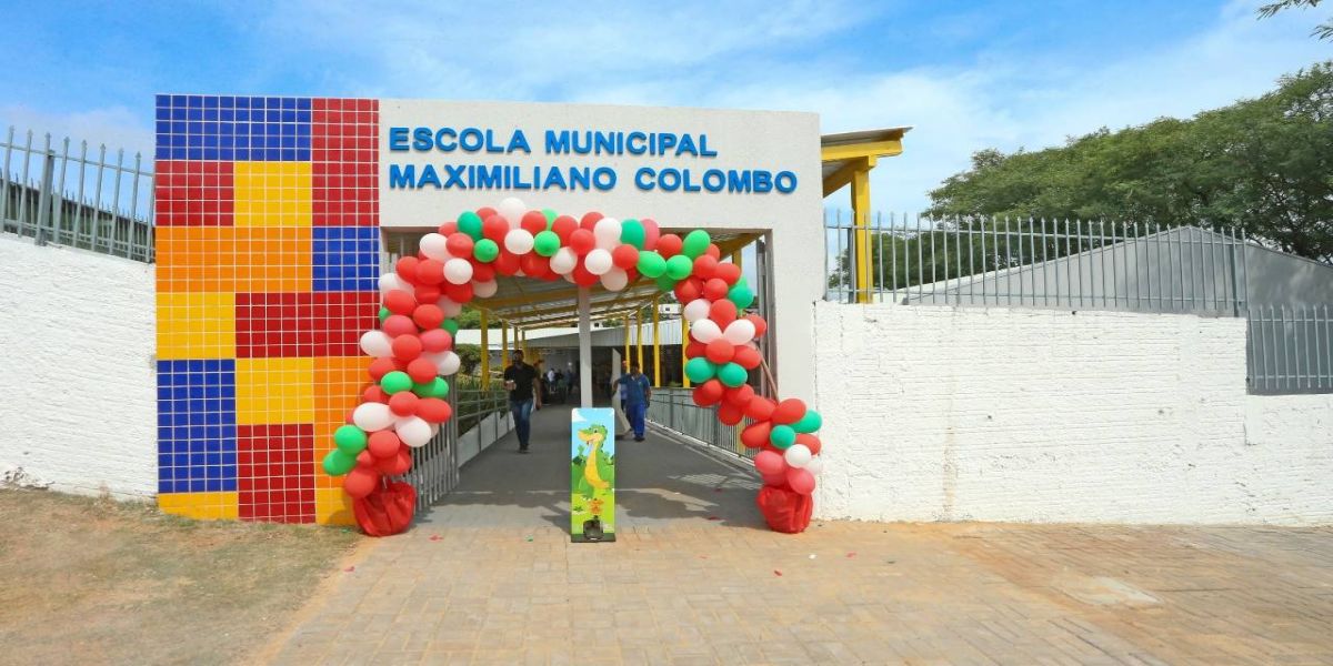 Prefeitura entrega revitalização da Escola Maximiliano Colombo