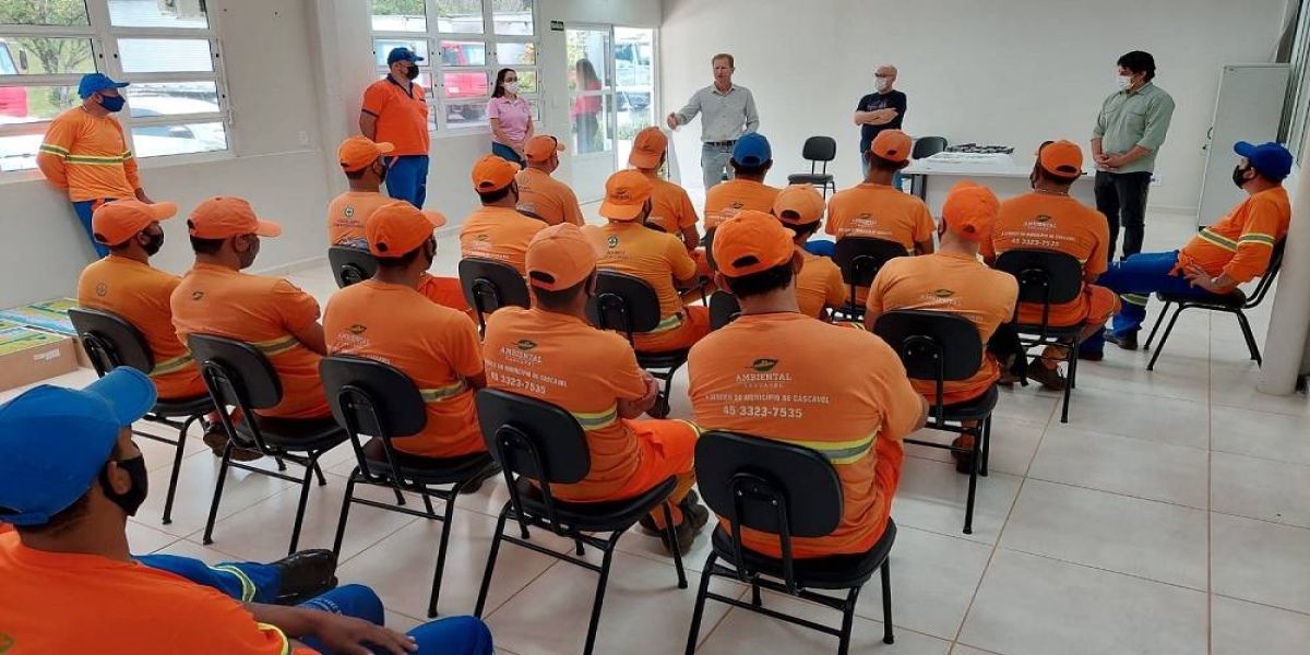 Reunião de trabalho define estratégias da Coleta Seletiva em Cascavel