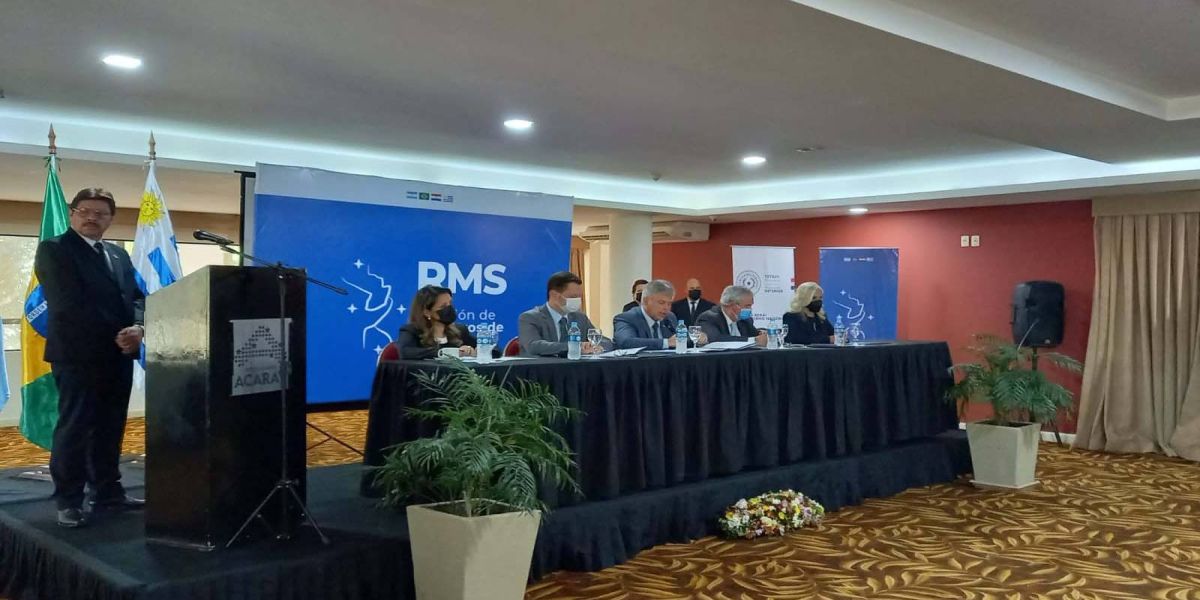 Brasil, Paraguai e Uruguai discutem ações para fortalecer cooperação na fronteira