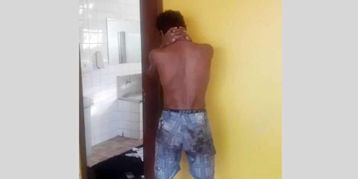 Homem é detido dormindo a há três dias em escola municipal de Cascavel