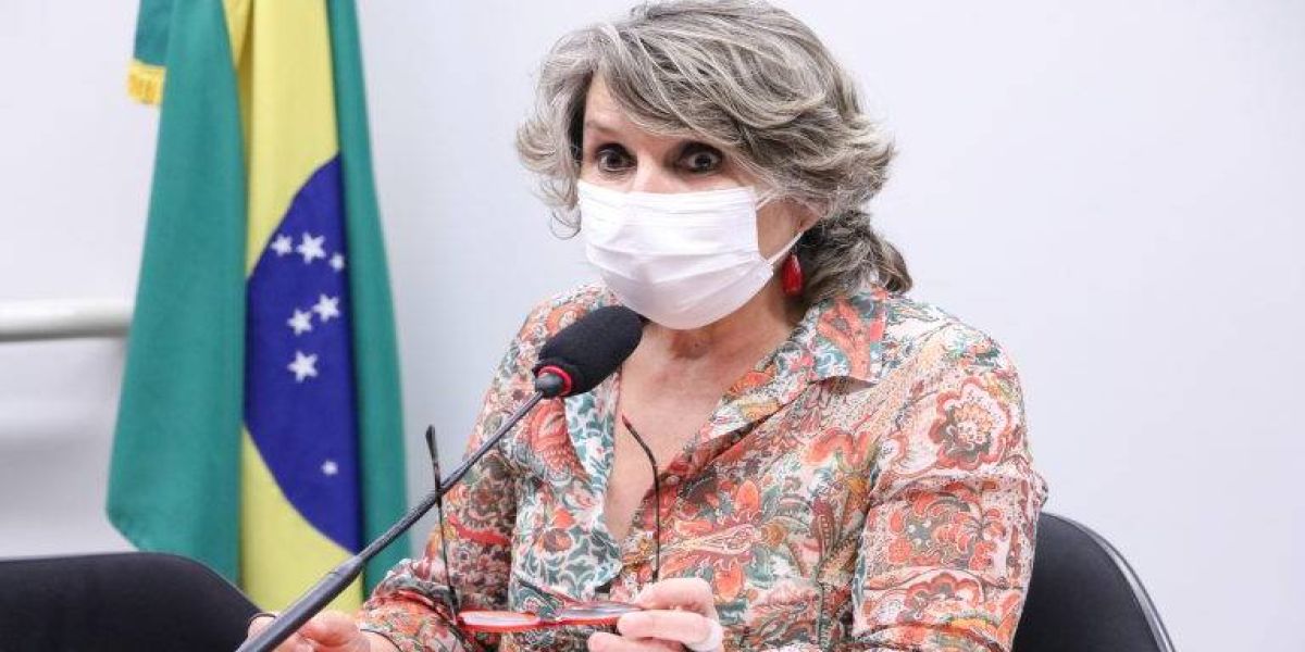 Comissão aprova reajuste salarial para defensores públicos da União a partir de 2022