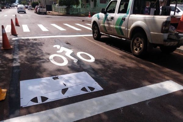 Transitar amplia área de espera segura para motos em mais cinco cruzamentos centrais