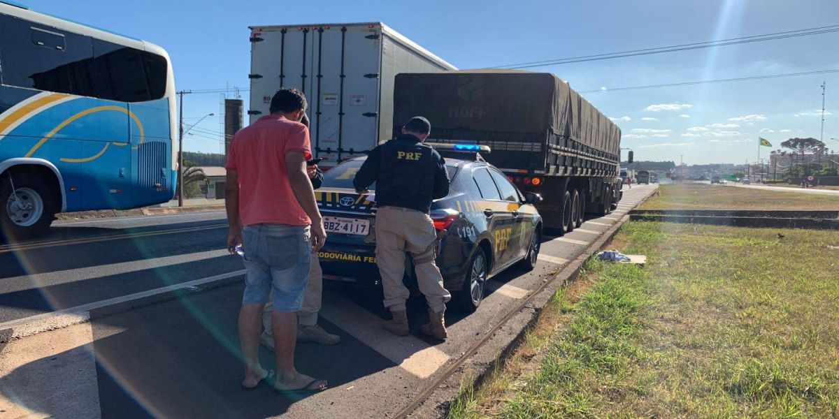 Homem é atropelado por caminhão na BR-277 no Bairro Parque São Paulo