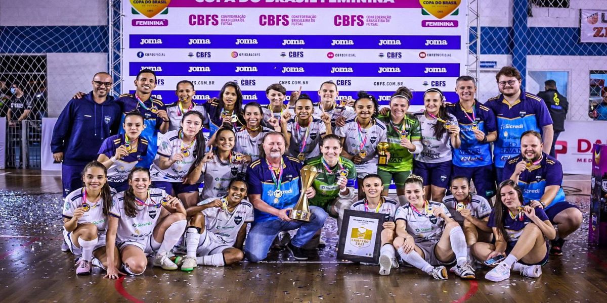 Stein Cascavel Futsal vence Taboão Magnus e é campeão da Copa do Brasil