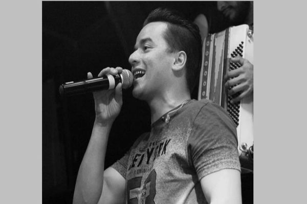 Morre o sertanejo Yago, da dupla com Santhiago