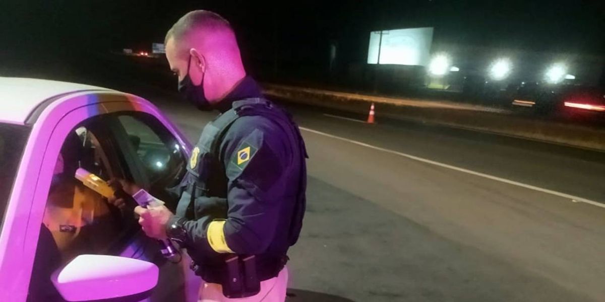 PRF inicia Operação Ano Novo 2022 em Cascavel