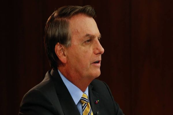 Presidente Bolsonaro faz pronunciamento com balanço de ações do governo