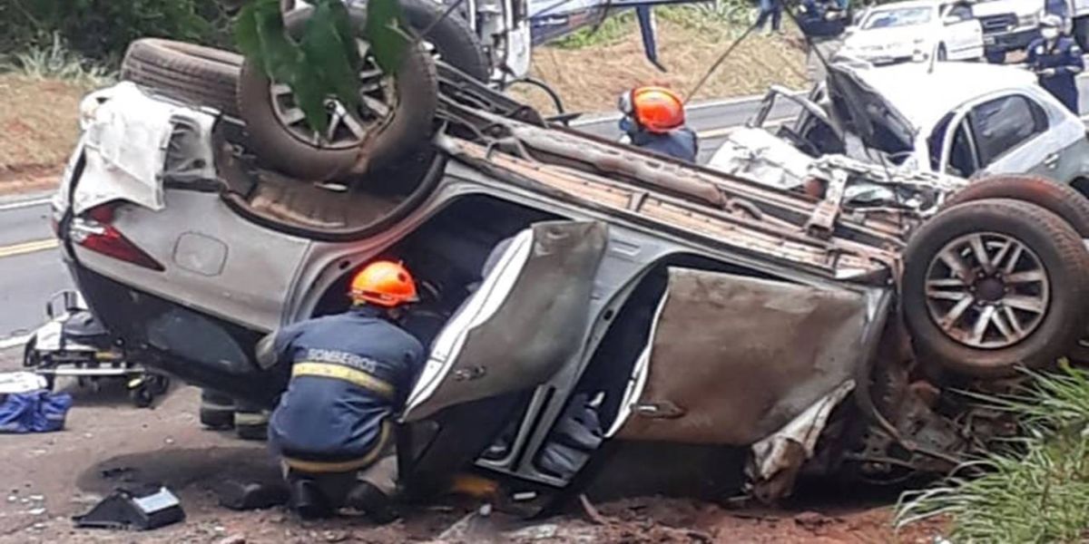 Acidente deixa um morto e dois feridos na BR-376, em Guairaçá
