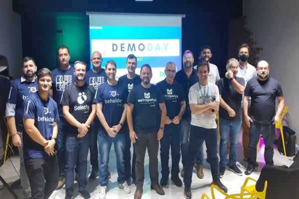Startup que conecta pessoas a empresas para testar aplicativos, ganha 1º Demo Day Assespro Lab