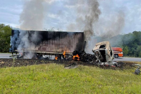 Sindicado do Depen emite nota sobre suposto envolvimento de viaturas em acidente na BR-277