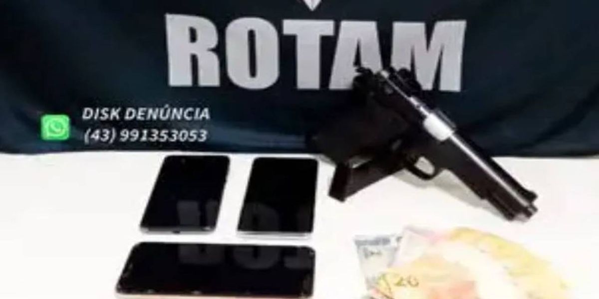 Garoto de 14 anos invade bar com pistola e rende clientes em Arapongas
