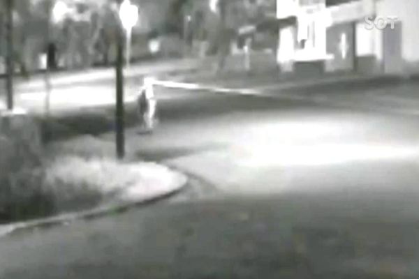 Imagem referente a notícia: Homem é morto a pauladas no Bairro Claudete em Cascavel