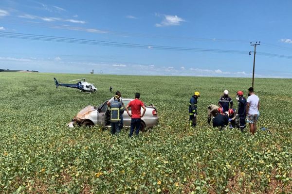 Imagem referente a notícia: Homem fica gravemente ferido após capotar veículo na BR-467 em Sede Alvorada