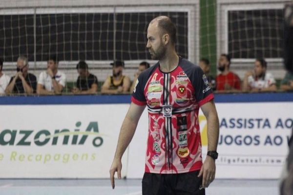 Cassiano Klein é indicado ao prêmio de Melhor Treinador do Mundo