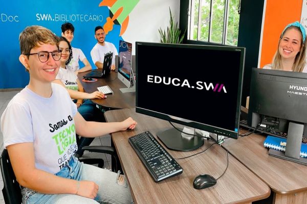 Empresa do PR oferece de graça R$ 300 mil em bolsas de graduação