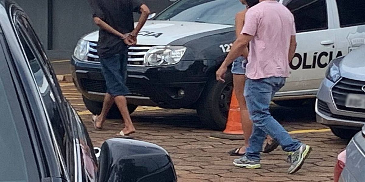 GDE da Polícia Civil apreende duas pessoas por tráfico de drogas no Bairro Interlagos