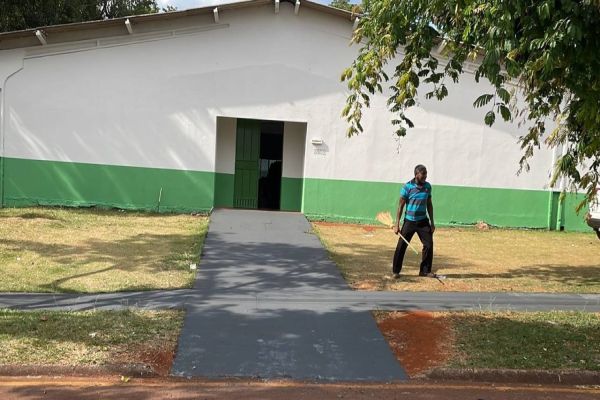 Programa Comunidade em Ação revitaliza os Salões Comunitários em parceria junto as Associações