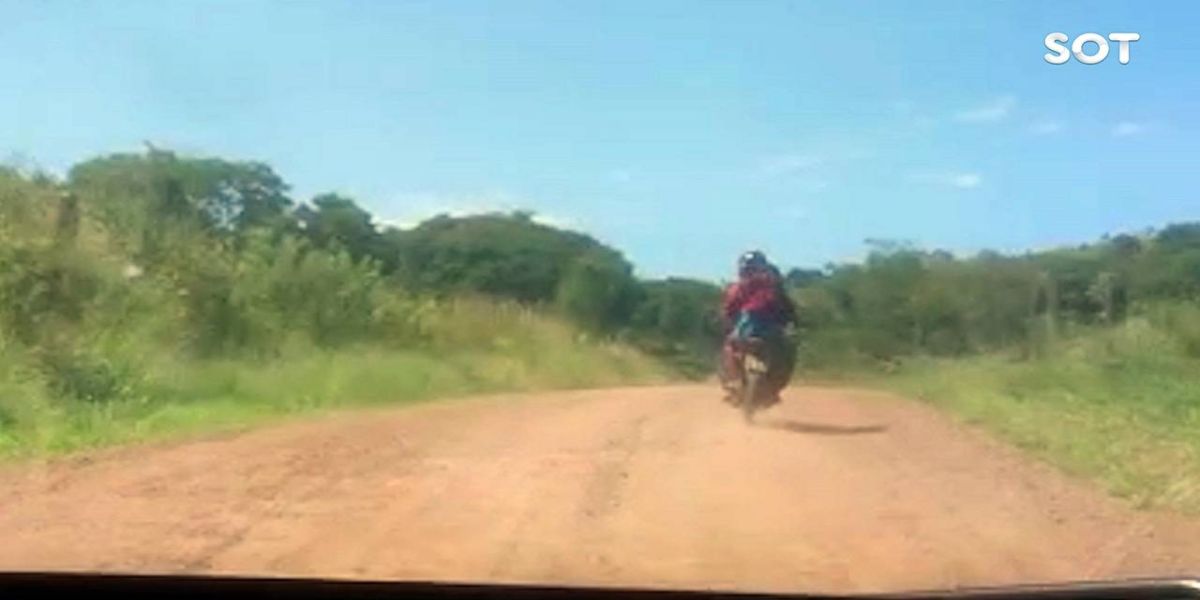 PRF apreende Indígenas com motocicleta Honda com placa de Yamaha após perseguição na BR-277