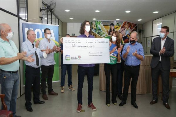 Cascavelense recebe prêmio de R$200mil do programa Nota Paraná