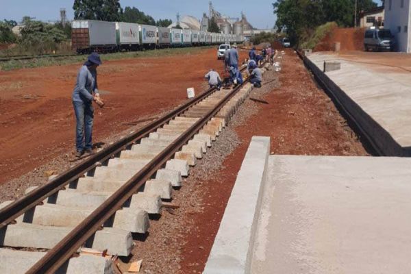 Ampliação do terminal da Ferroeste dobrará envio de contêineres pela estrada de ferro