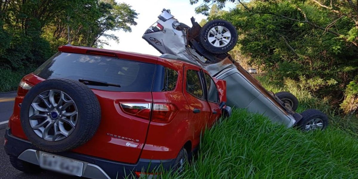 Homem de 66 anos morre em grave acidente na BR-277 em Cantagalo