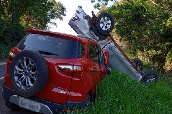Homem de 66 anos morre em grave acidente na BR-277 em Cantagalo