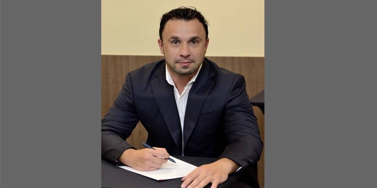 Advogado relata as principais causas da deportação de Novak Djokovic